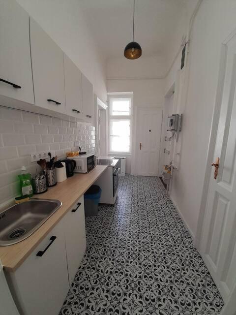 Sunny Rooms At Danube ブダペスト エクステリア 写真