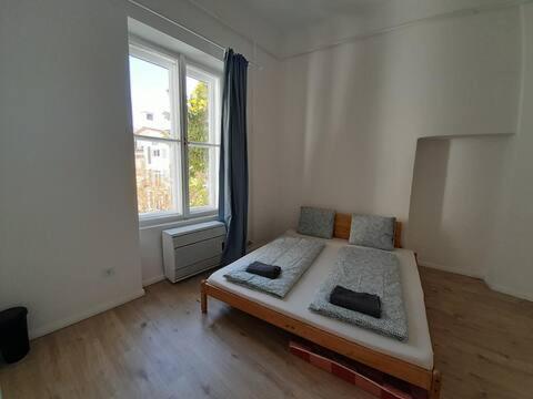 Sunny Rooms At Danube ブダペスト エクステリア 写真